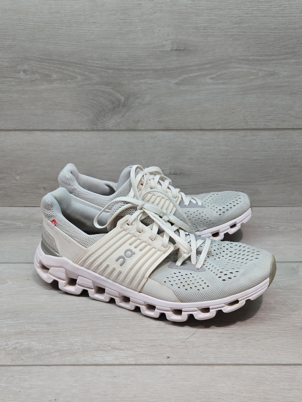 On Running Women Athletic Sneakers Shoes Sz 9.5